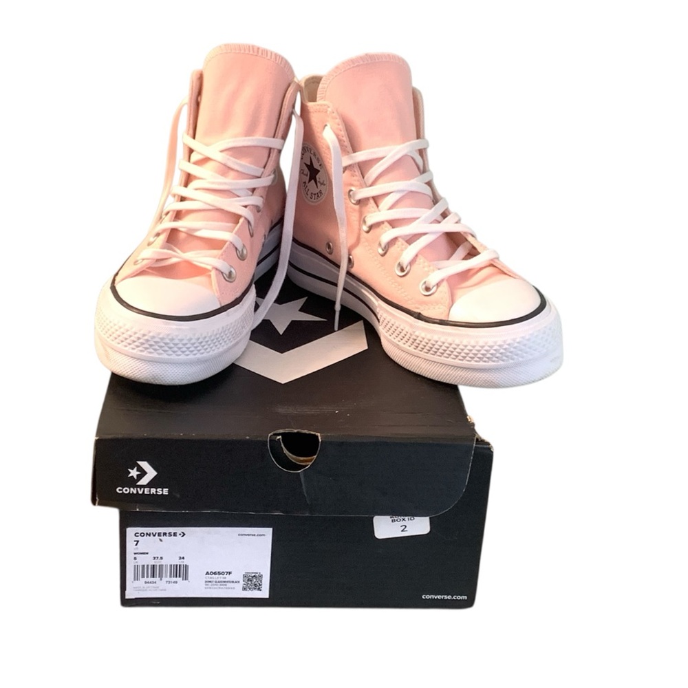 Converse Pink Lift Platform High Top Sneakers, size 7 Women’s